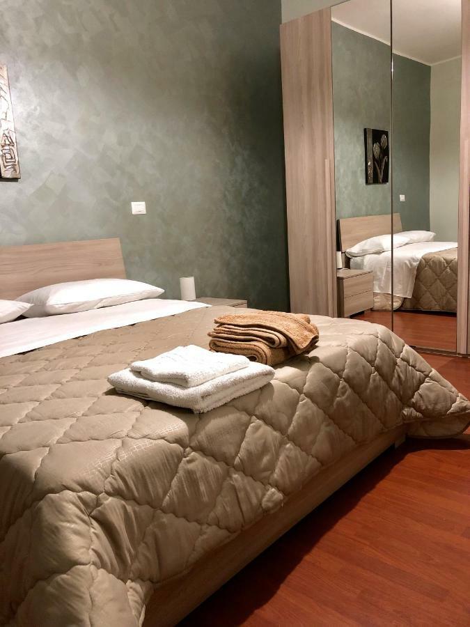 Alpheus Apartment 锡拉库扎 外观 照片